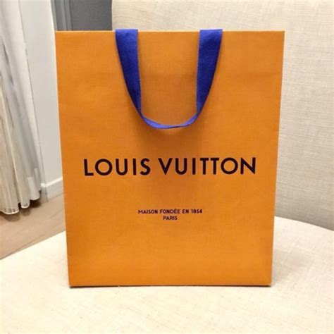 louis vuitton paper bag 2019